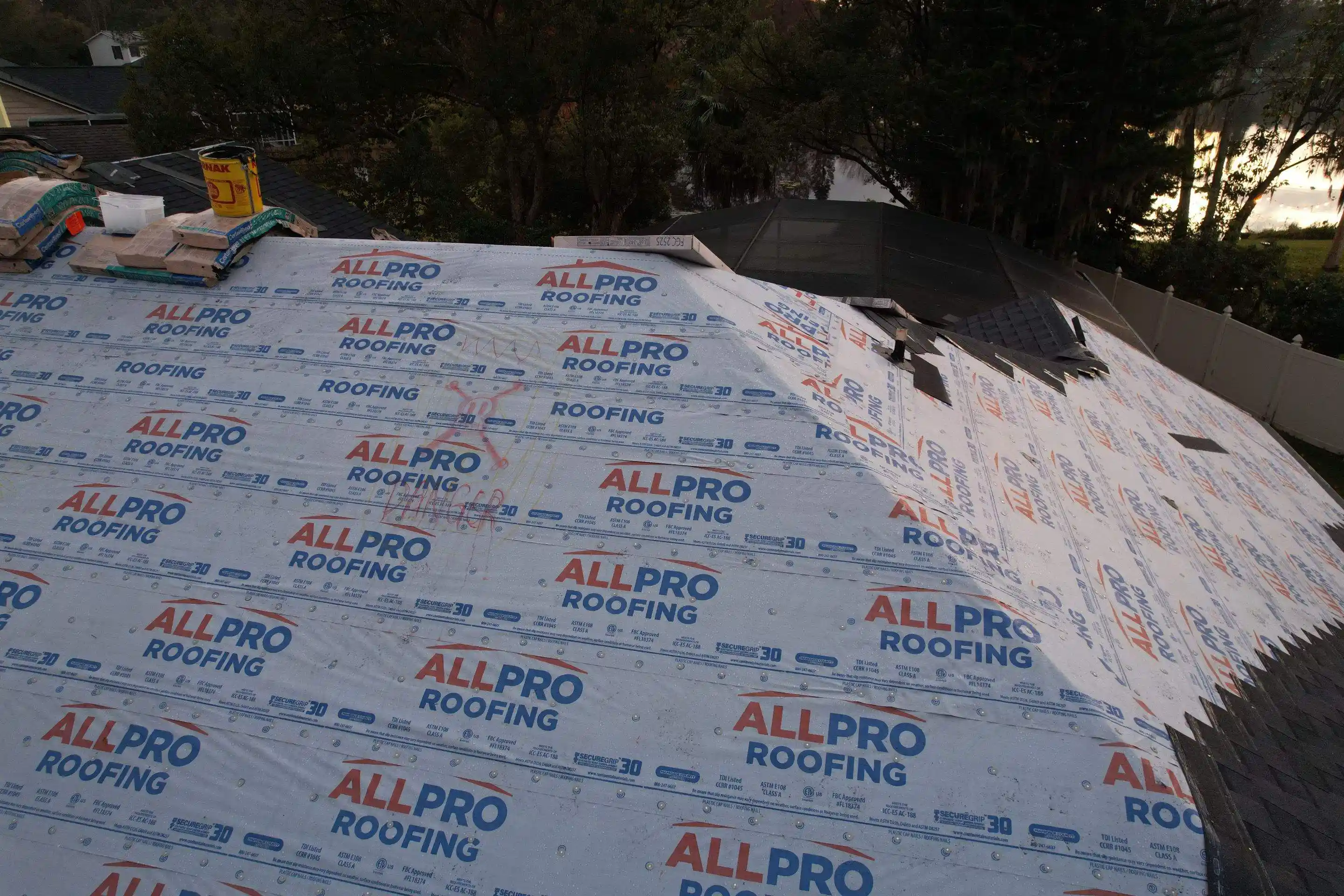 Professional Roof Replacement in Tavares, FL